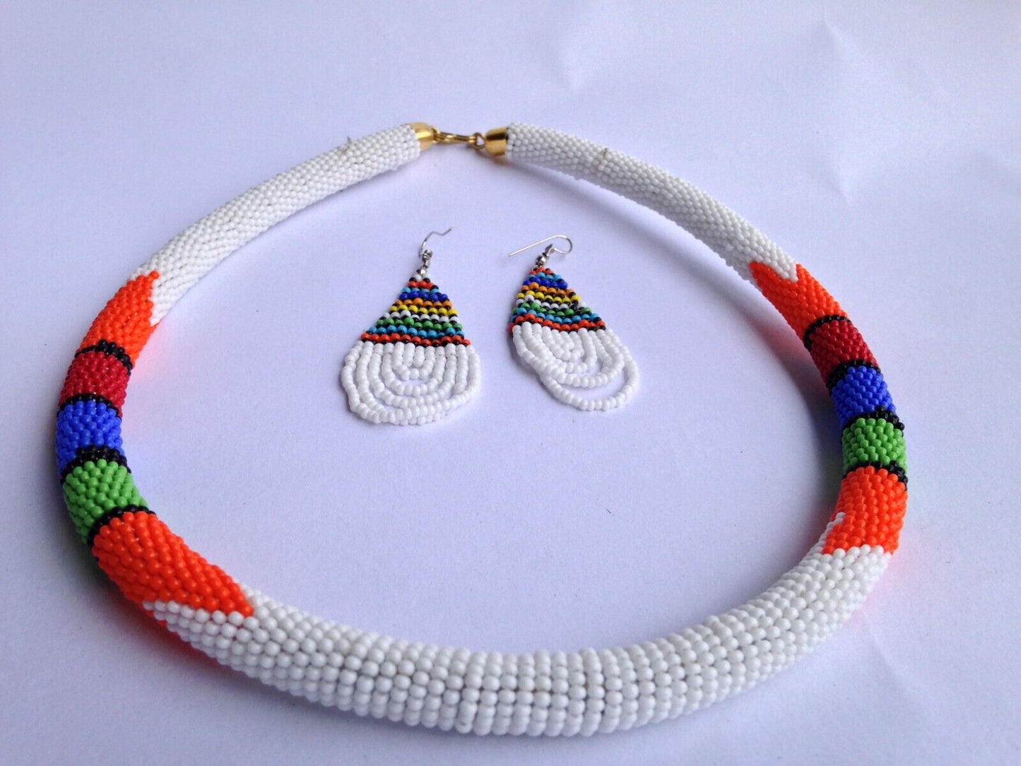 Set of Earrings Choker Hand-Crafted Ethnic African Masai Jewelry White