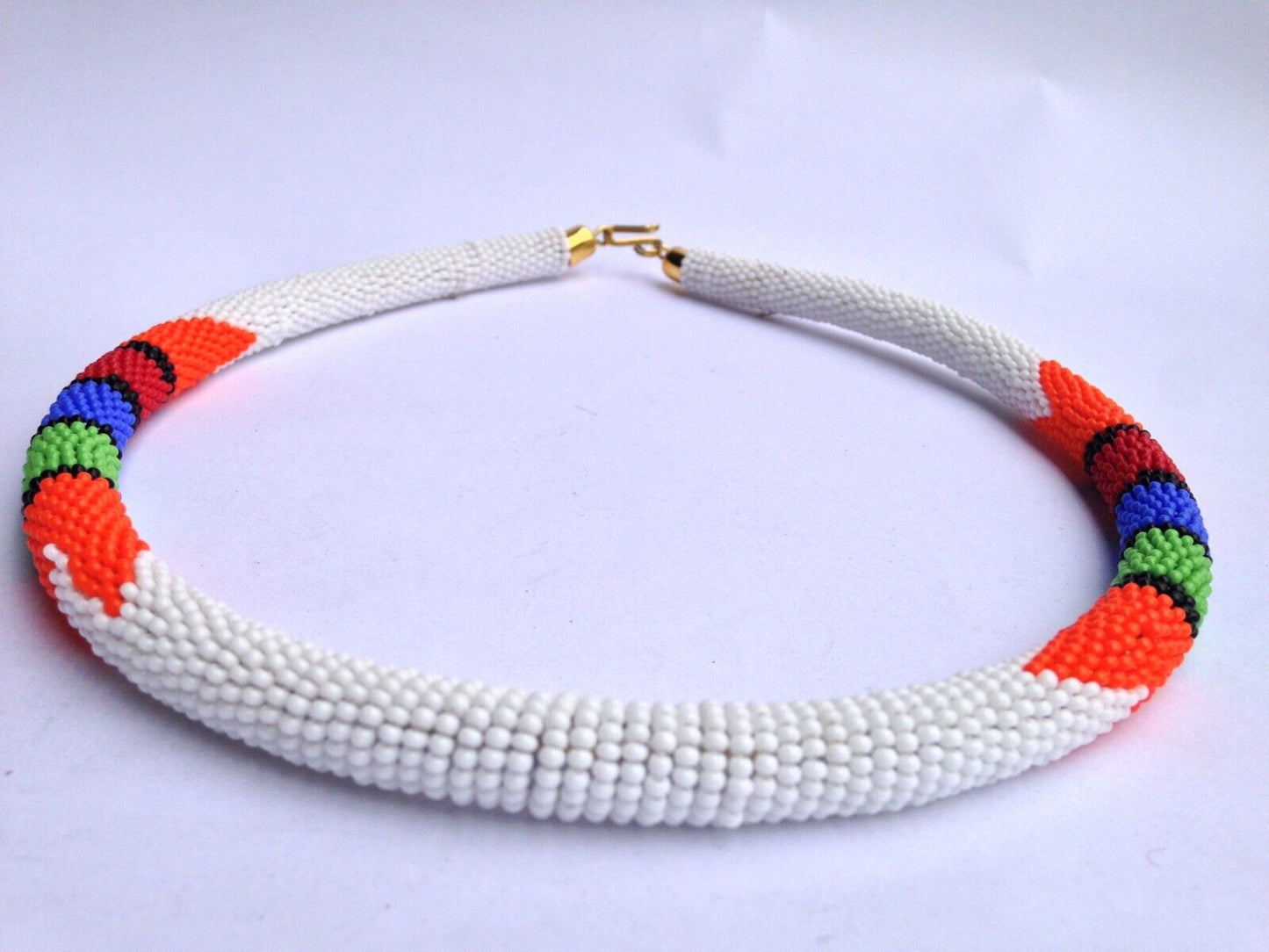 Set of Earrings Choker Hand-Crafted Ethnic African Masai Jewelry White