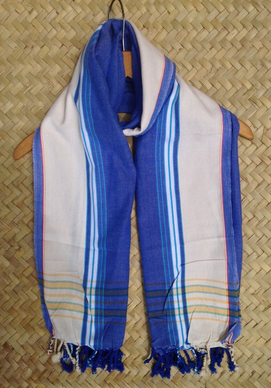 Kikoi Vibrant Gift 100% Cotton Ethnic Blue Cream Tassels Scarf Beach Wrap Kenya