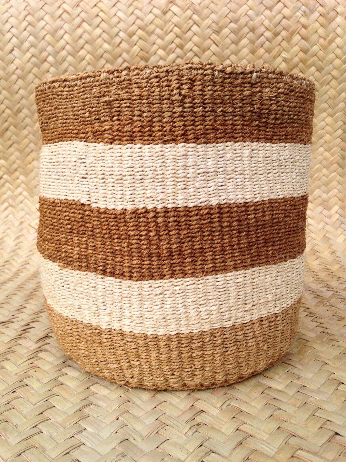 African Kiondo Basket Woven Sisal Storage Planter Kenyan Made 10.5 in/27cm Brown