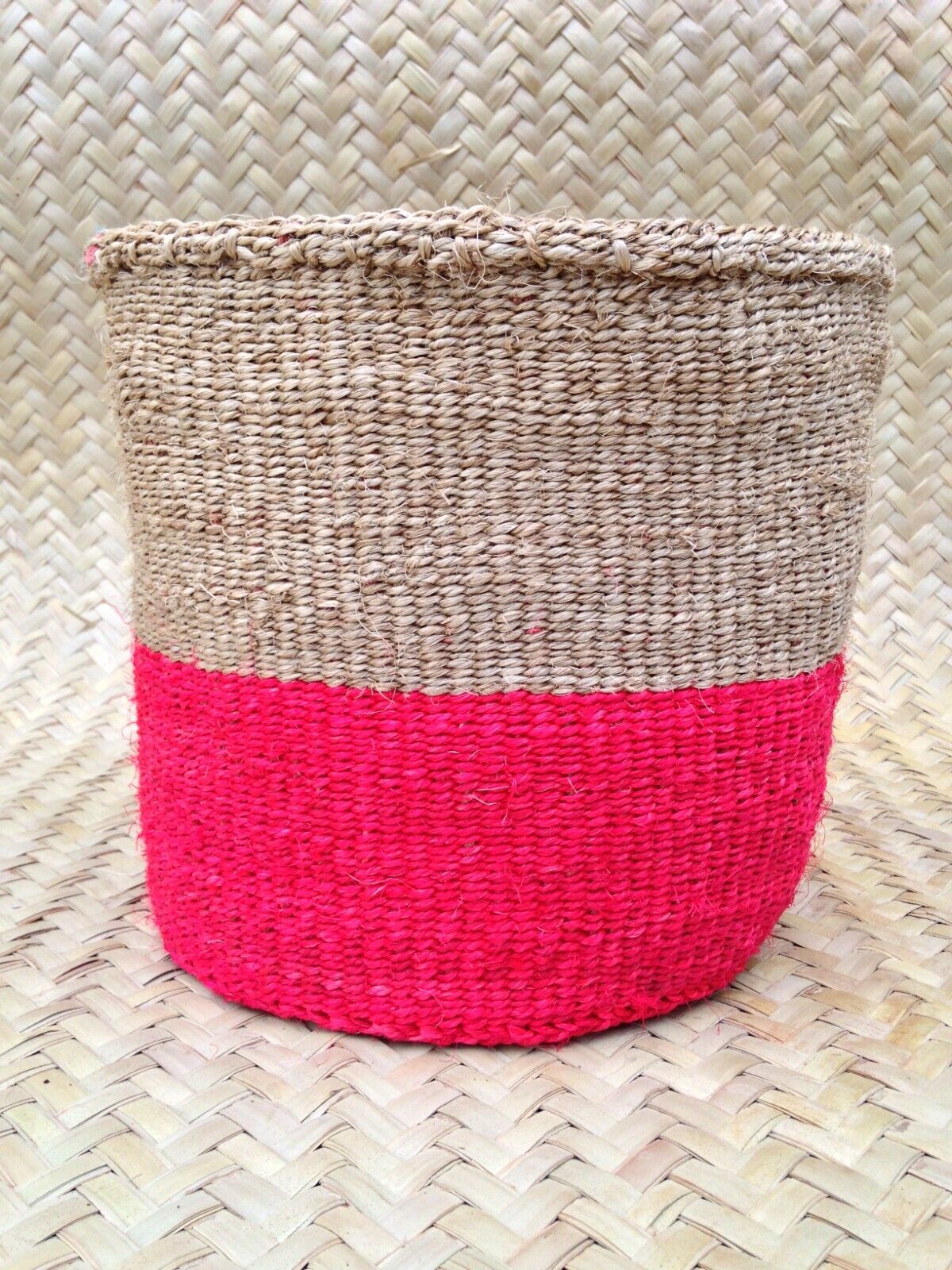 African Kiondo Basket Woven Sisal Storage Planter Kenyan Made 10.5 in/27cm Beige