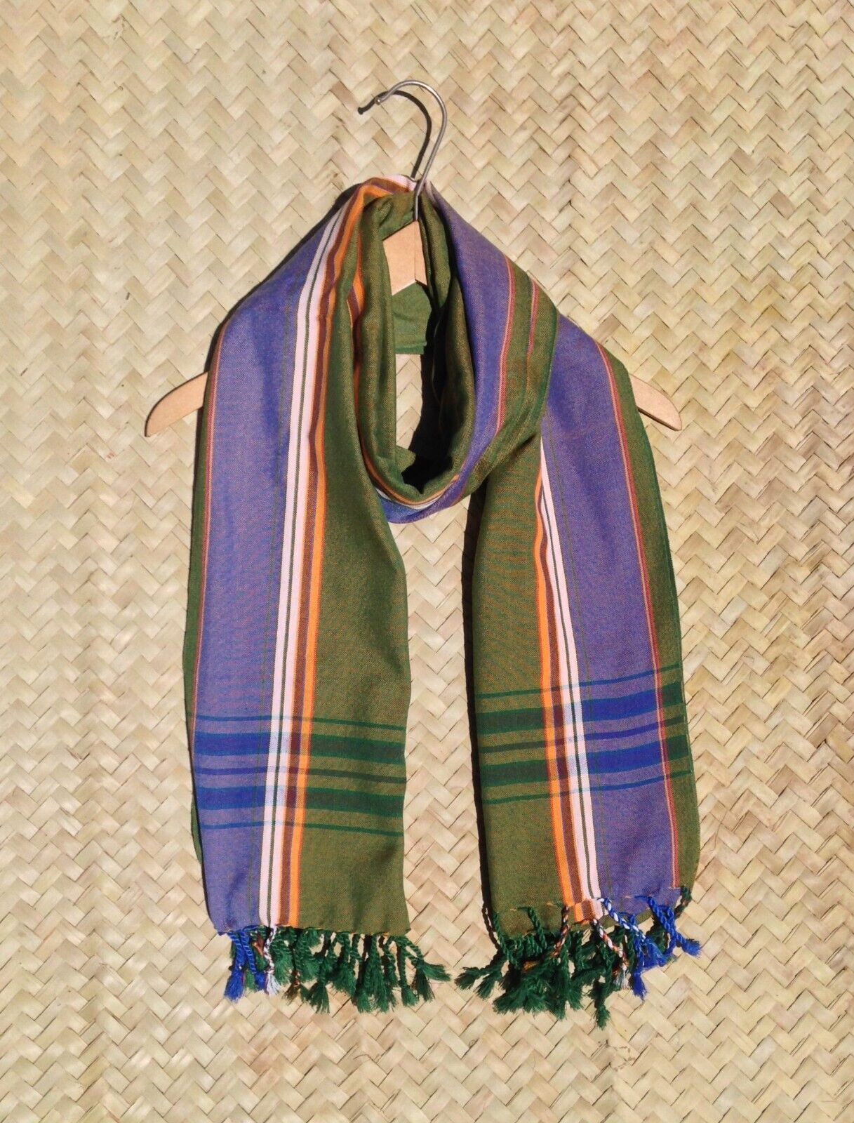 Kikoi Vibrant Gift 100% Cotton Ethnic Green Tassels Scarf Beach Wrap Kenyan Made