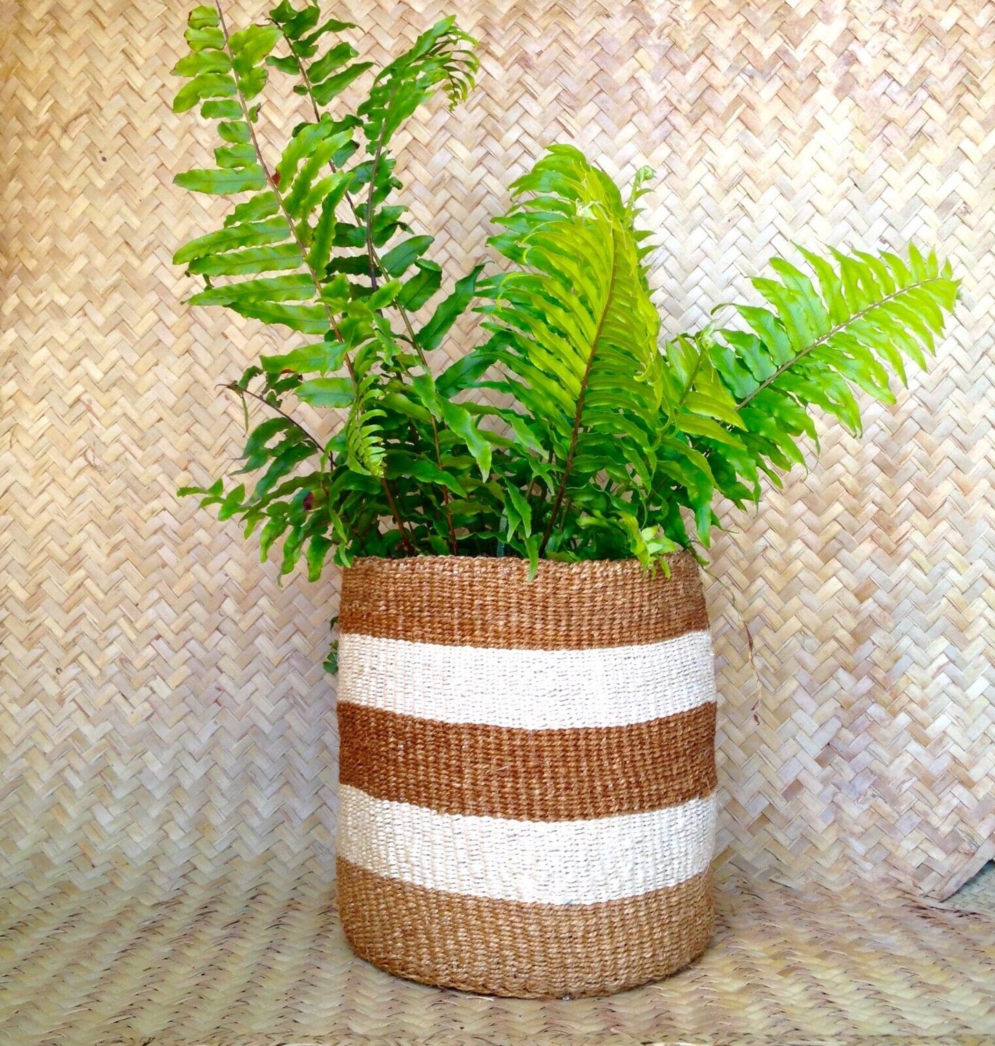 African Kiondo Basket Woven Sisal Storage Planter Kenyan Made 10.5 in/27cm Brown