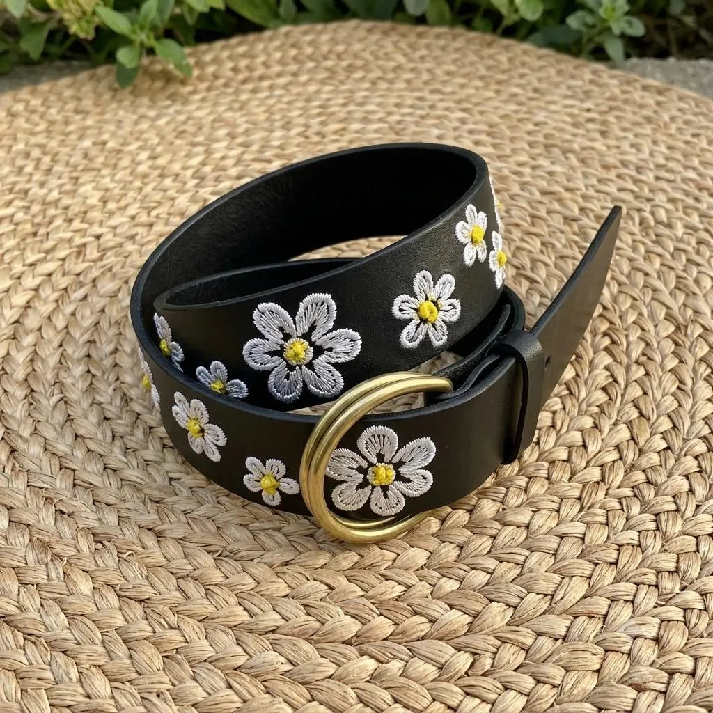 Handcrafted Maasai Belt - White Daisy